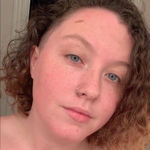 Meet your Posher, Marie